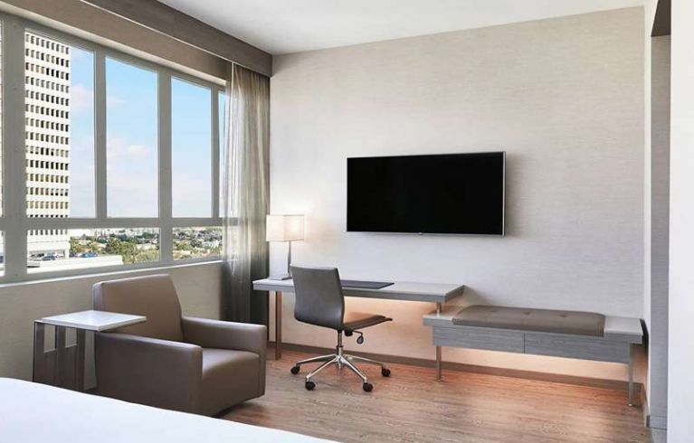 AC Hotel By Marriott Beverly Hills, Los Angeles