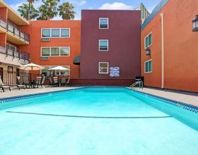 Outdoor pool at Ramada Los Angeles Downtown West.