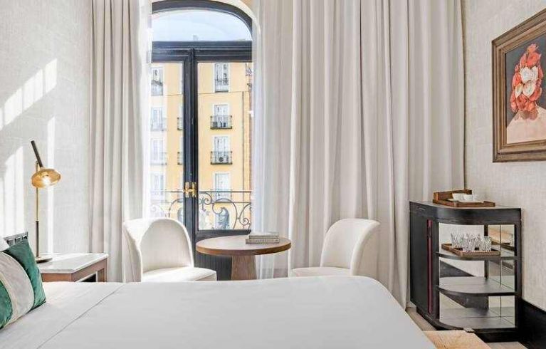 Hotel Montera Madrid, Curio Collection By Hilton, Madrid