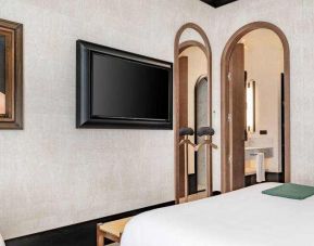 Hotel Montera Madrid, Curio Collection By Hilton, Madrid