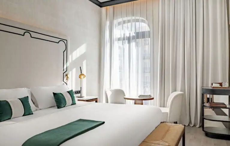 Hotel Montera Madrid, Curio Collection By Hilton, Madrid