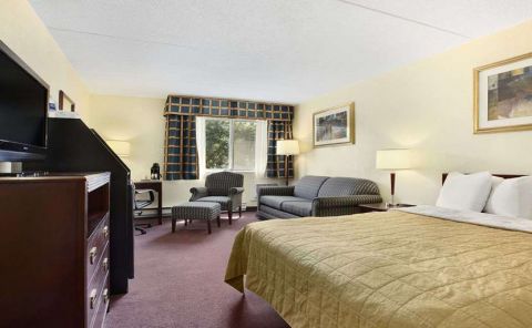 Hotel Travelodge Ottawa East image