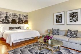 Hotel Avenue Of The Arts Hotel image