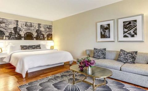 Hotel Avenue Of The Arts Hotel image