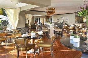 Hotel Avenue Of The Arts Hotel image