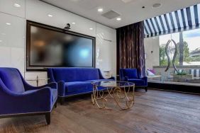 Hotel Avenue Of The Arts Hotel image