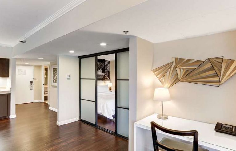 Avenue Of The Arts Hotel, Costa Mesa