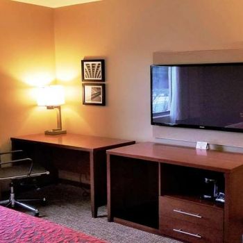 Hotel Days Inn Brooklyn Marine Park image