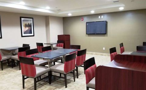 Hotel Days Inn Brooklyn Marine Park image