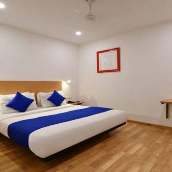 Hotel Hotel Saffron Gold image