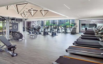 Fully equipped fitness center at Atlanta Marriott Northwest At Galleria.