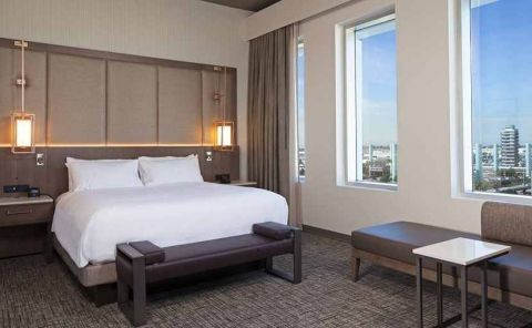 Hotel H Hotel Los Angeles, Curio Collection By Hilton image