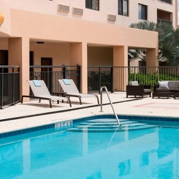 Hotel Courtyard Miami Dolphin Mall image