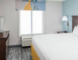 Hampton Inn & Suites Miami, Miami