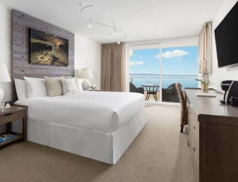 Hotel Pacific Edge Hotel image
