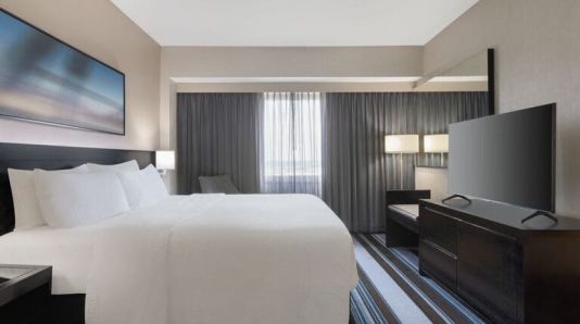 Courtyard By Marriott New York JFK Airport, New York