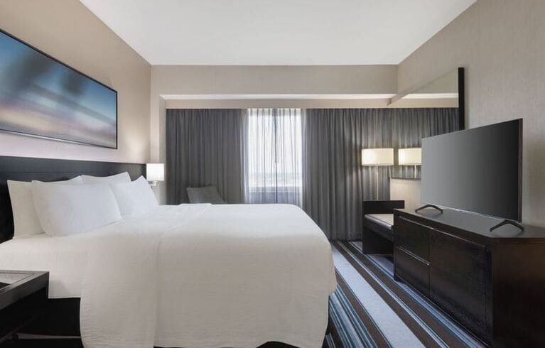 Courtyard By Marriott New York JFK Airport, New York