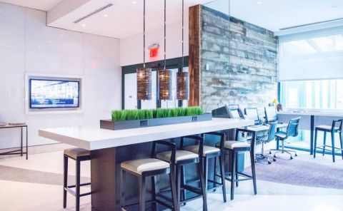 Hotel Courtyard By Marriott New York JFK Airport image