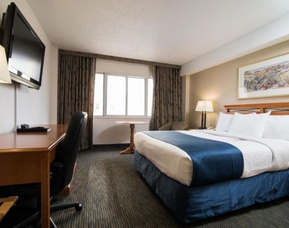 West Wing Hotel At Park Town