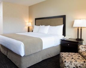 West Wing Hotel At Park Town, Saskatoon