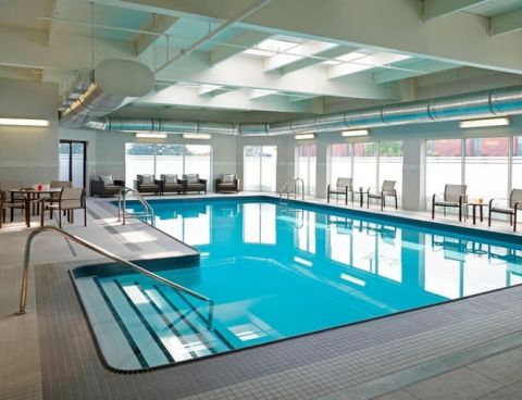 Hotel Courtyard By Marriott Toronto Airport image