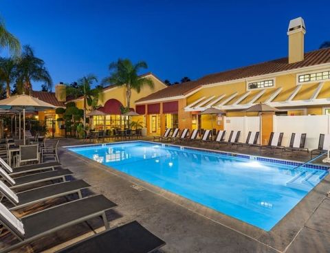 Hotel Clementine Hotel & Suites Anaheim image