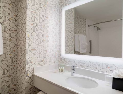 Hotel Holiday Inn Wall Street image