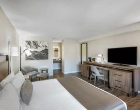 Lovely delux king room with work desk at Wyndham Garden San Diego near SeaWorld.