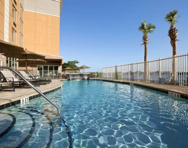 Cambria Hotel Miami Airport - Blue Lagoon