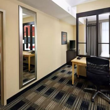 Hotel Cambria Hotel Miami Airport - Blue Lagoon image