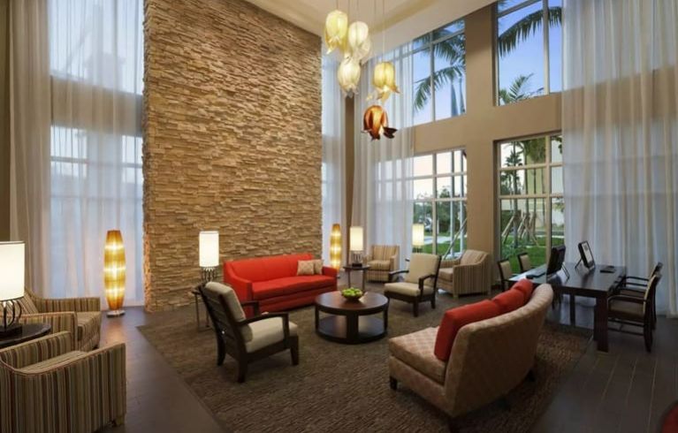 Cambria Hotel Miami Airport - Blue Lagoon, Miami