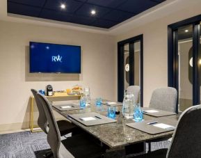 Professional meeting room at Hotel Royal William, an Ascend Collection hotel.