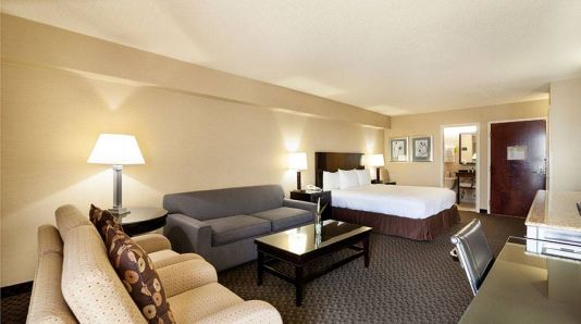 Radisson Hotel JFK Airport, New York