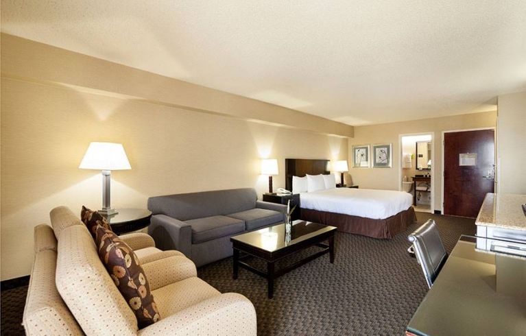 Radisson Hotel JFK Airport, New York