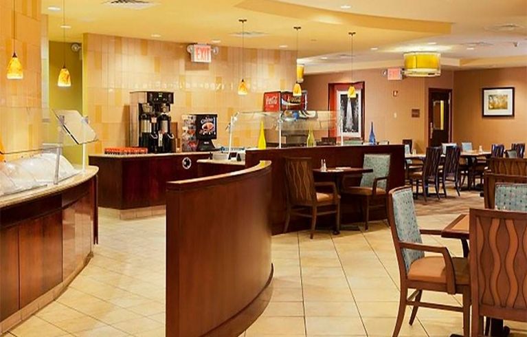 Radisson Hotel JFK Airport, New York