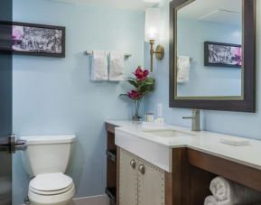 Private guest bathroom at The Kenilworth.