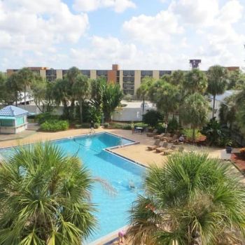 Hotel Monumental Movieland image