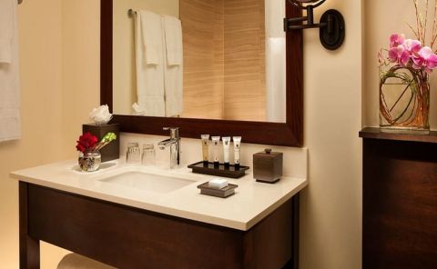 Hotel Millennium Harvest House Boulder image