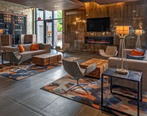 Cosy lobby and coworking space at Hotel Indigo Pittsburgh University-Oakland.