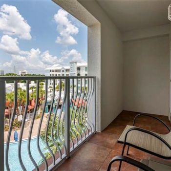 Hotel Holiday Inn Resort Lake Buena Vista image