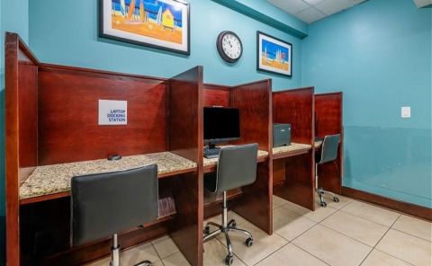 Hotel Holiday Inn Resort Lake Buena Vista image