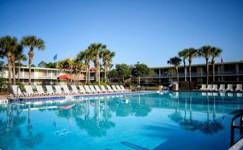 Hotel Seralago Hotel and Suites image