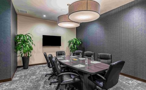 Hotel Holiday Inn & Suites Silicon Valley - Milpitas image