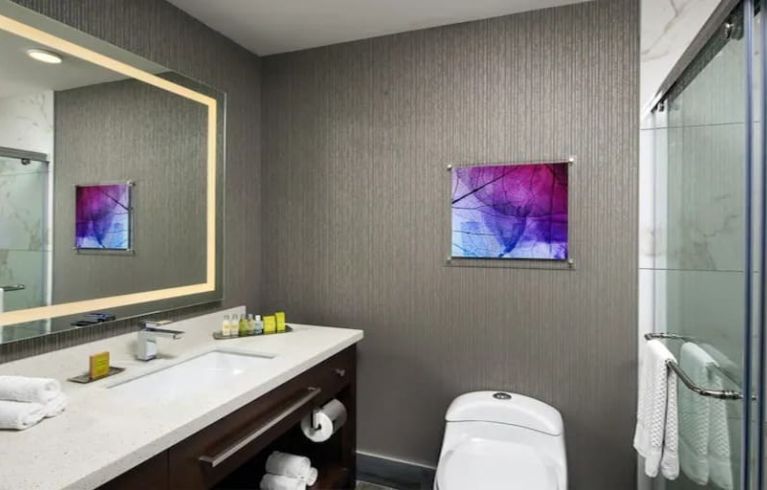 DoubleTree By Hilton Halifax Dartmouth, Dartmouth