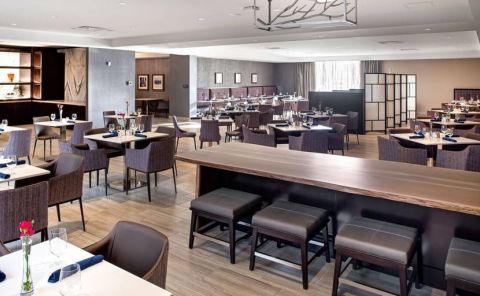 Hotel DoubleTree By Hilton Halifax Dartmouth image