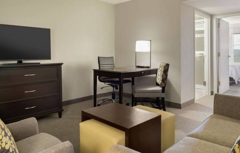 Embassy Suites Alpharetta, Alpharetta