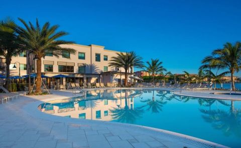 Hotel Hyatt House Naples 5th Avenue image