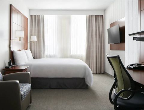 Hotel Club Quarters Hotel Central Loop image