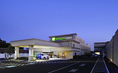 Hotel Holiday Inn Express Philadelphia Airport image
