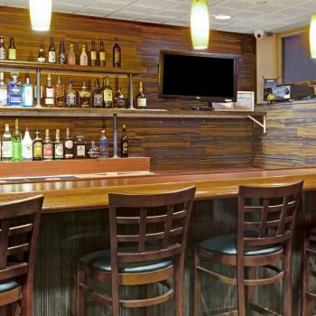 Hotel Wyndham Garden Long Island City image